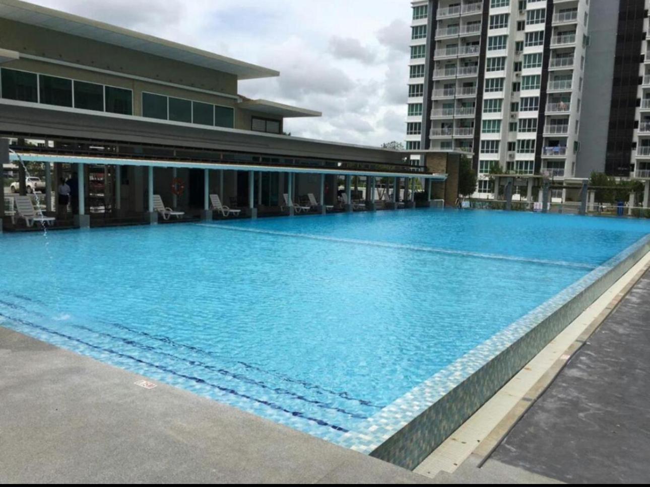 Apartment Ijm Pool View *