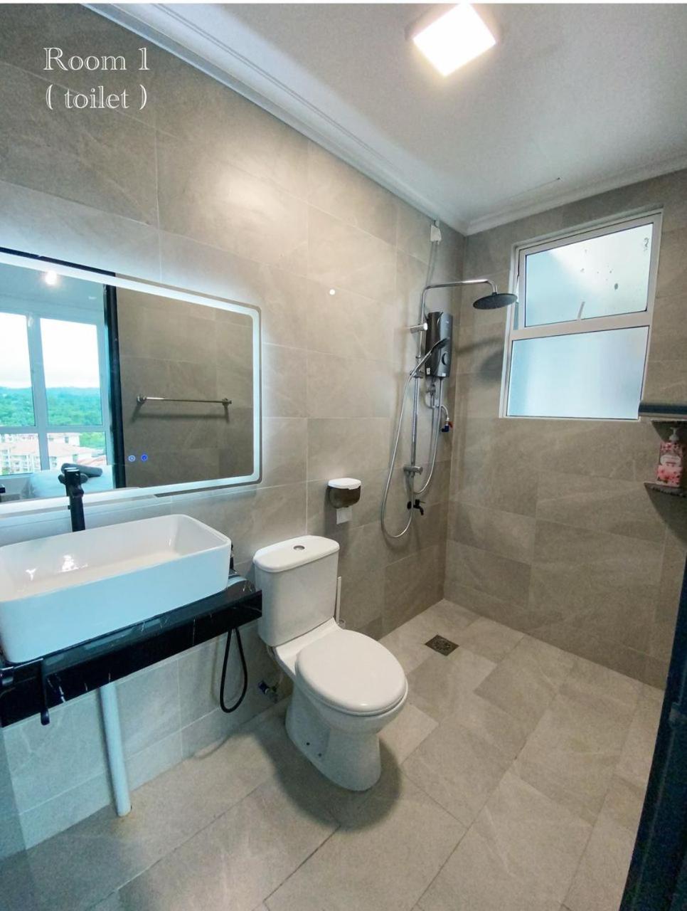 Ijm Pool View Apartment Sandakan